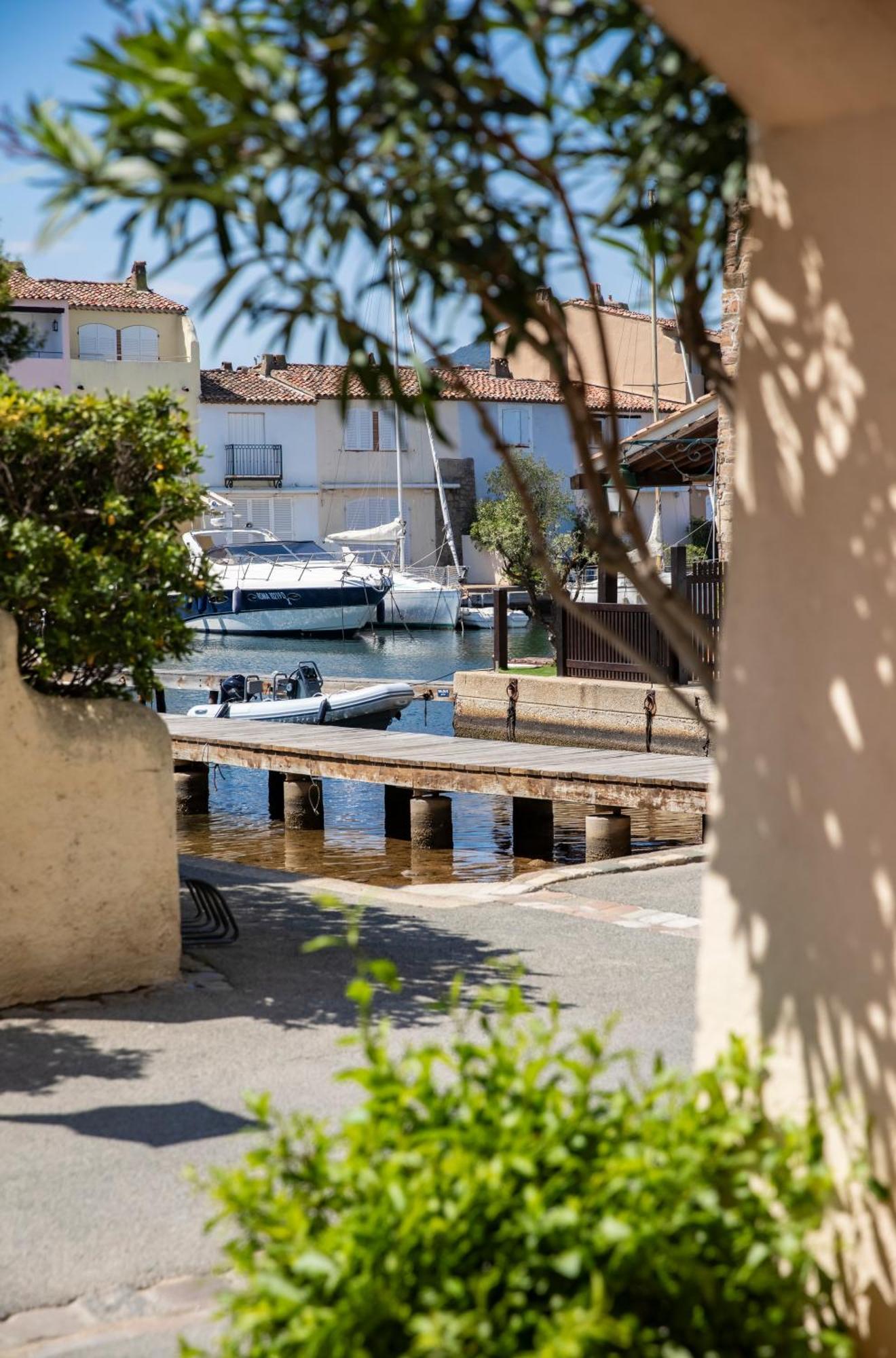 Appartement 30 M De La Plage Grimaud Luaran gambar
